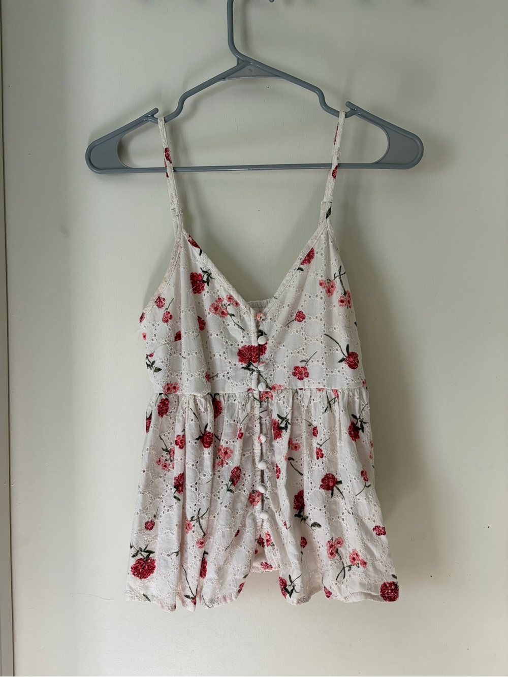 Japna White Floral Spaghetti-Strap Camisole with Red Rose Print